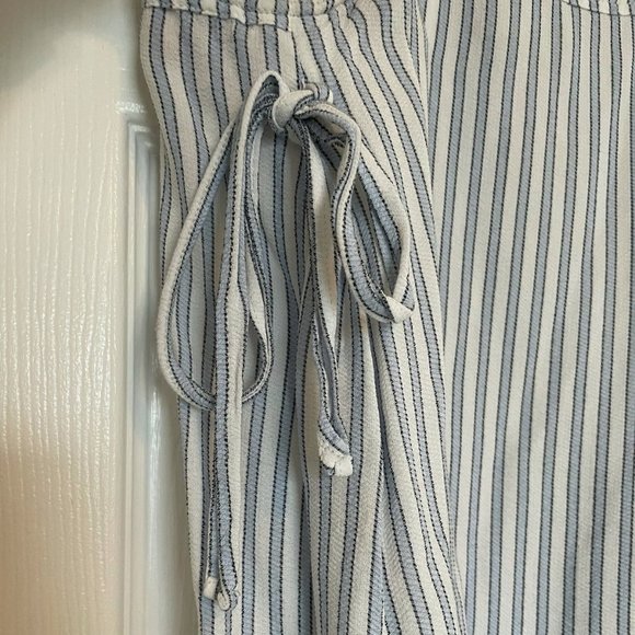 H&M Relaxed Tank Top - Picture 4 of 5